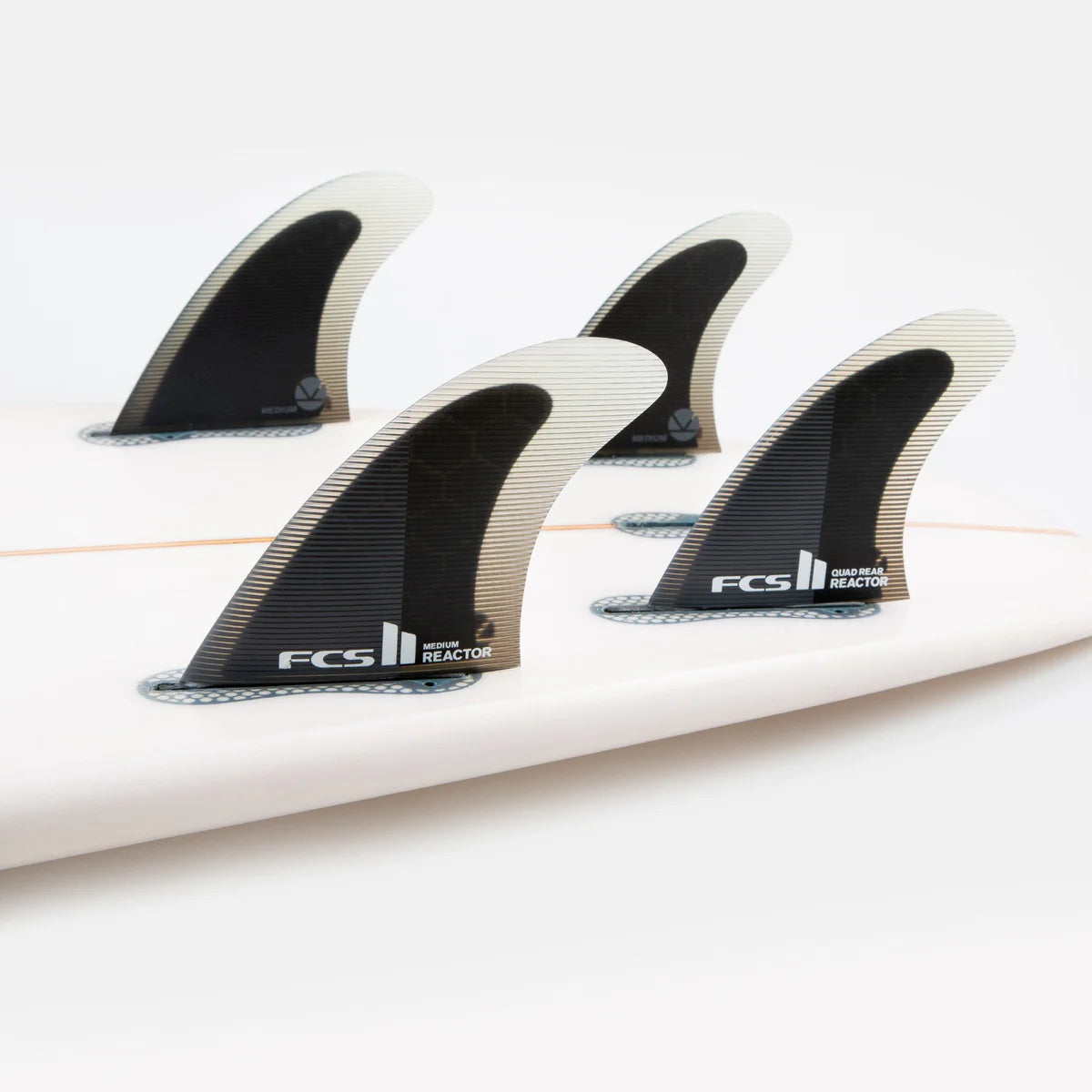 Dérives - FCSII Reactor Performance Core Quad Rear Fins. Charcoal Grey